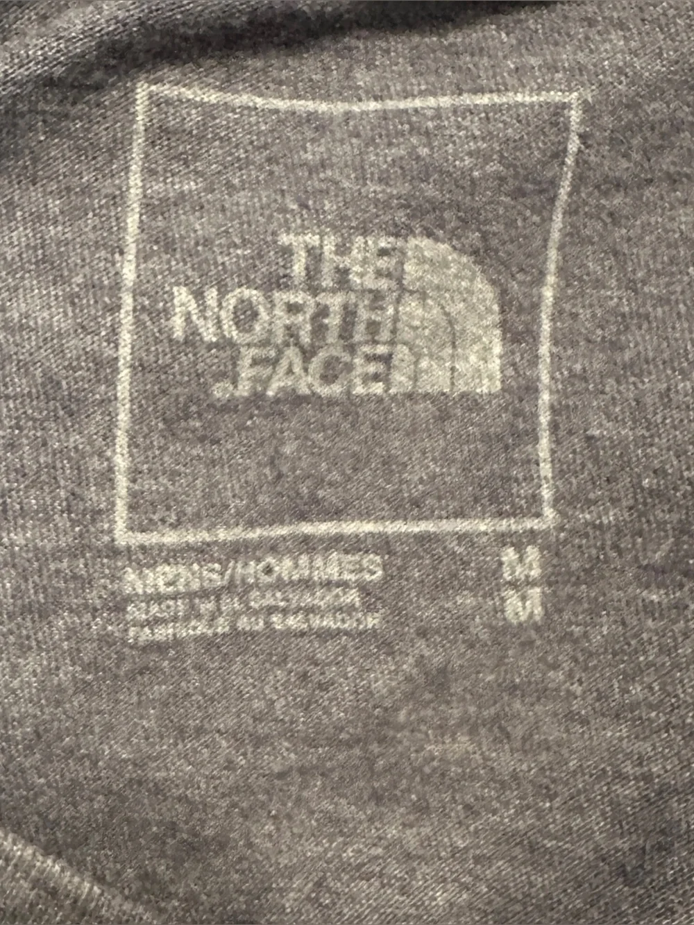 NWOT The North Face Men's Gray Logo Crew Neck T-Shirt Medium